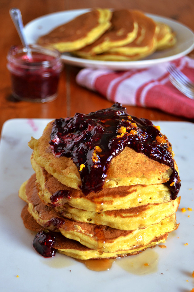 pancakes and syrup