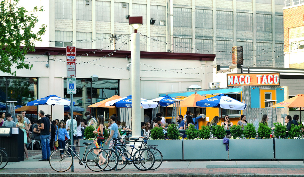 Naco patio