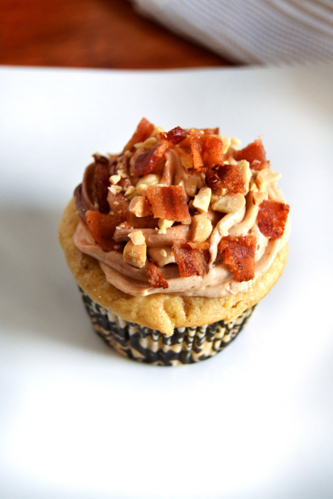 bacon elvis cupcake