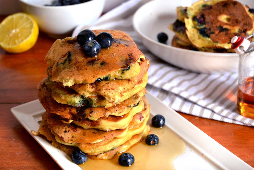 blueberry lemon pancakes and maply syrup