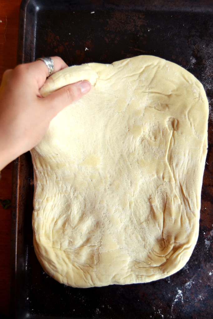 pizza dough shaping