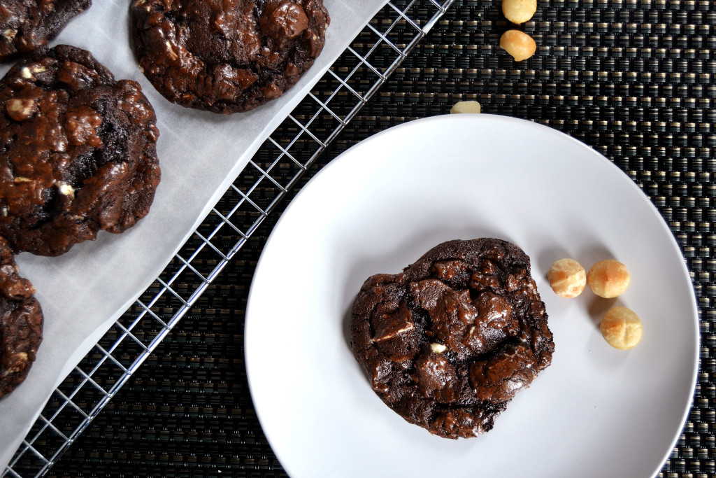 flourless chocolate cookie