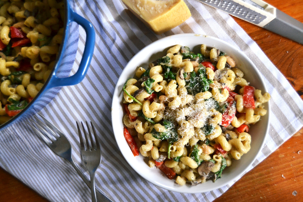 one pot cheesy veg pasta