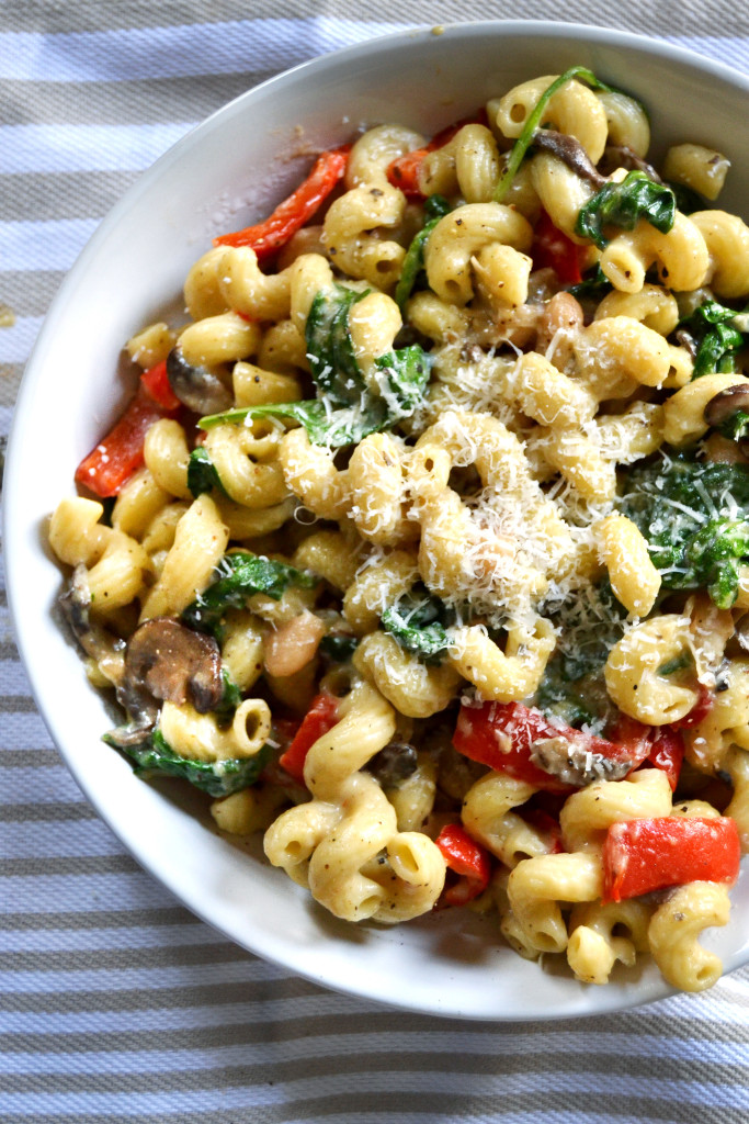 one pot cheesy veggie pasta