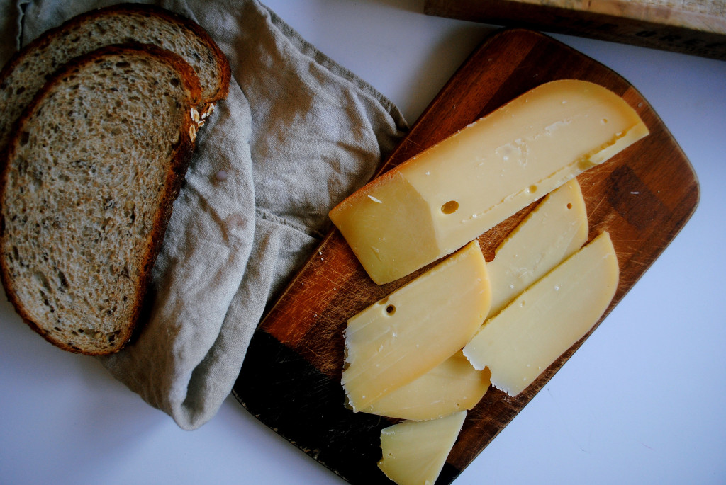 Gouda and Bread