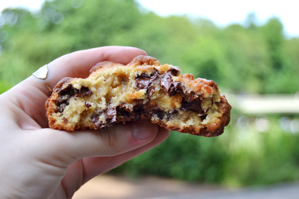 Levain Bakery Chocolate Chip Cookie