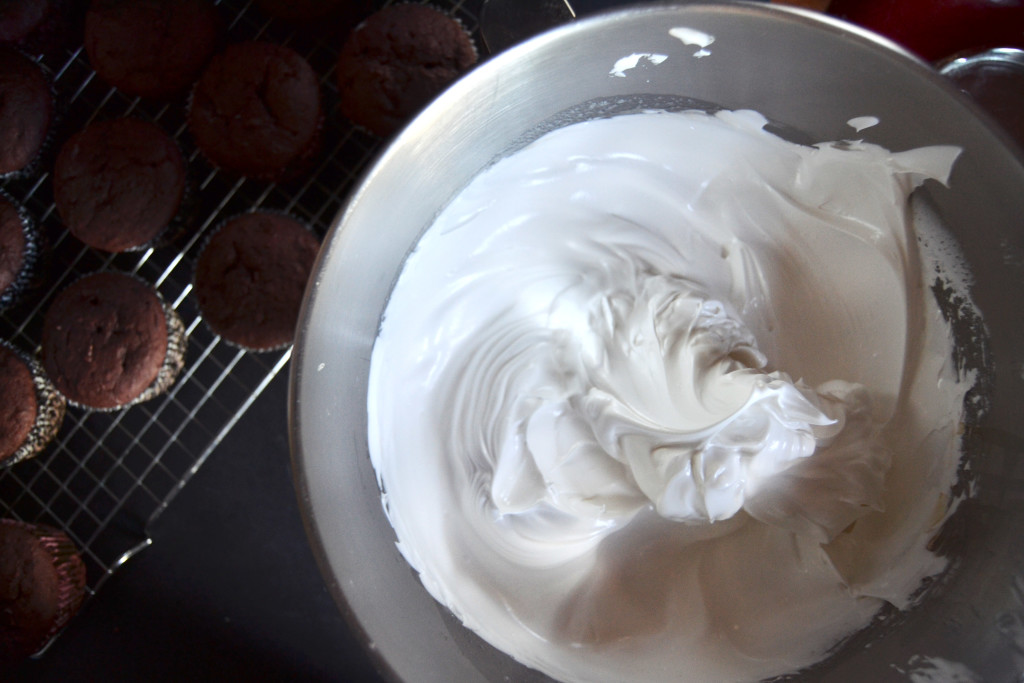 marshmallow-frosting