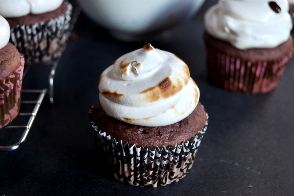 torched-marshmallow-frosting