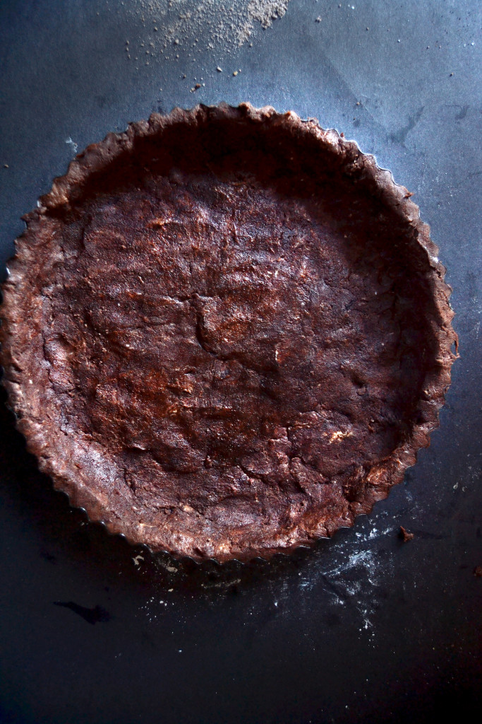 chocolate-shortbread-tart-crust