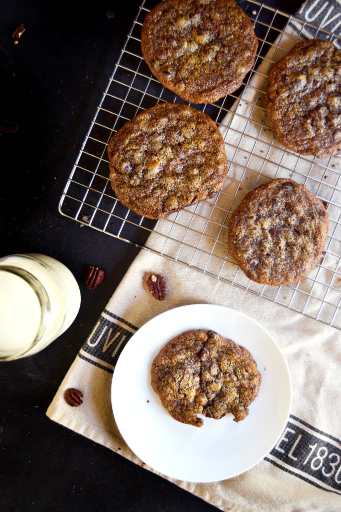 Gluten Free Flourless Fudgy Pecan Cookies