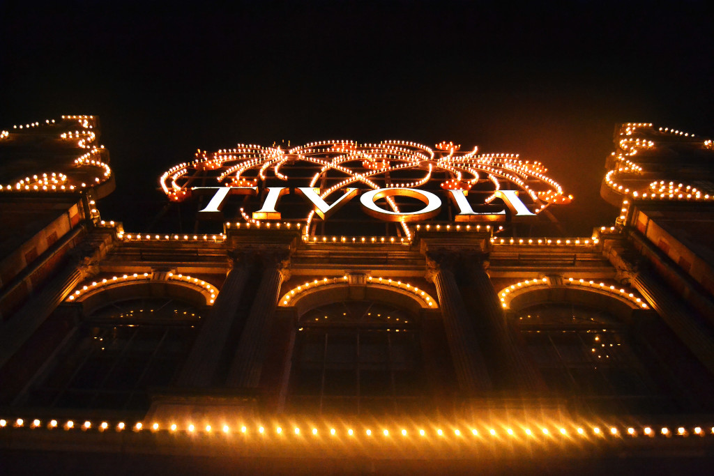 tivoli-gardens-copenhagen-yinandyolk-com